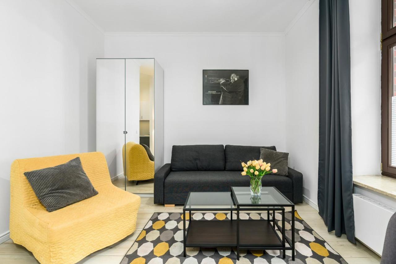 Apartments City Center Saint Wojciech By Renters Poznan Ngoại thất bức ảnh